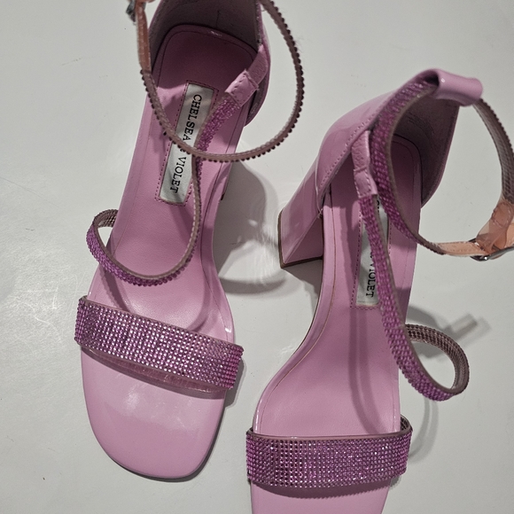 Chelsea & Violet Rhinestone Pink Embellished Block Heel Dress Sandals Size 6.5 - Picture 4 of 11